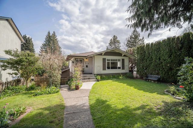 1119 Cloverley Street, North Vancouver