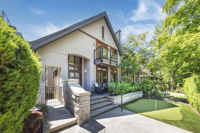 5912 Chancellor Boulevard, Vancouver