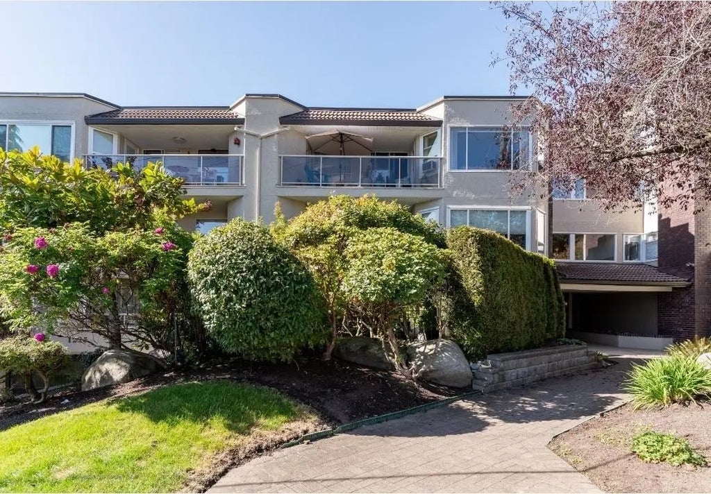 1225 Merklin Street 501, White Rock