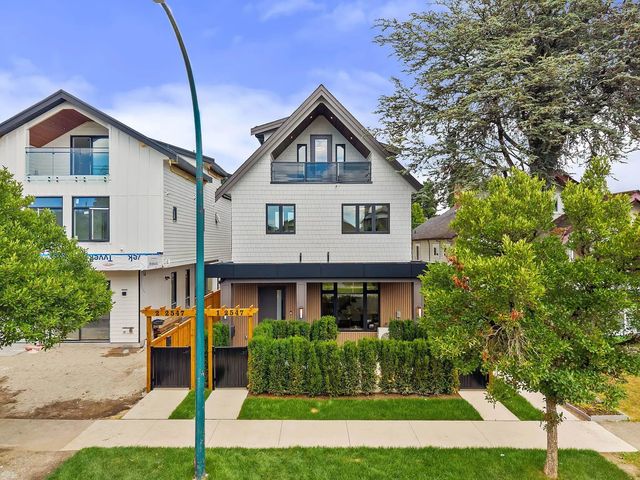 2547 E 2nd Avenue 2-, Vancouver