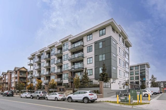 5638 201a Street 317, Langley