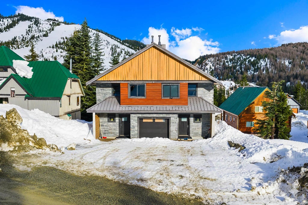 20921 Snowflake Crescent 1, Mission