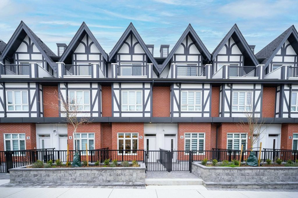6988 Griffiths Avenue 4, Burnaby