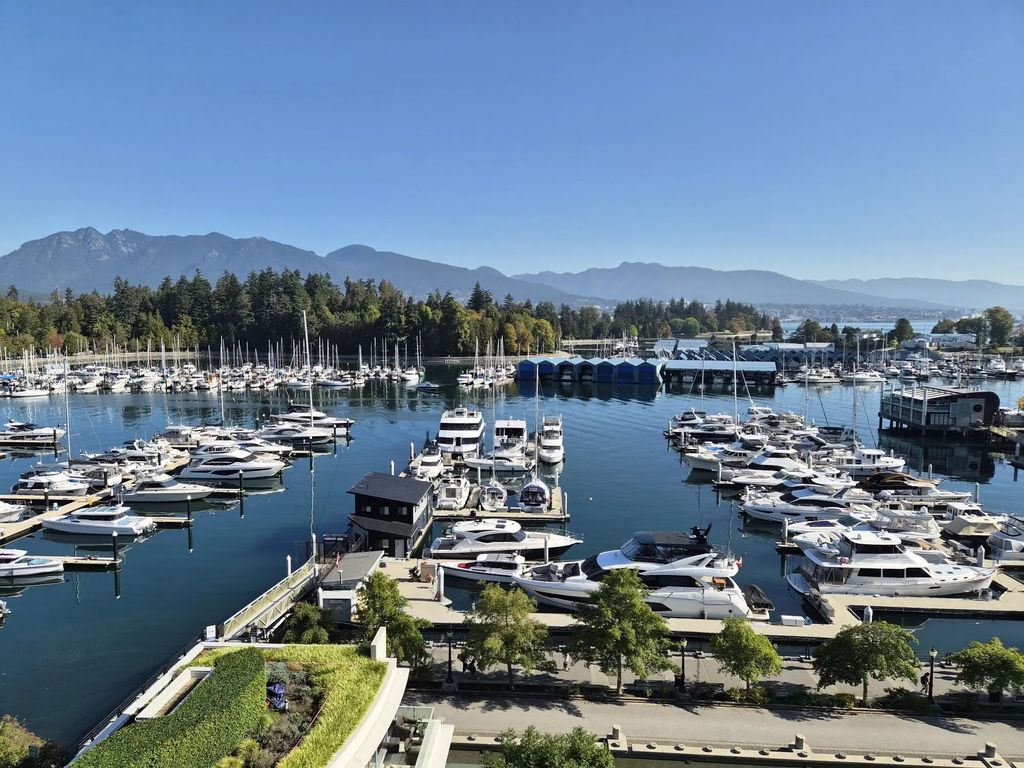 1777 Bayshore Drive 803, Vancouver