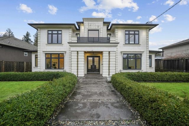 656 Blue Mountain Street, Coquitlam