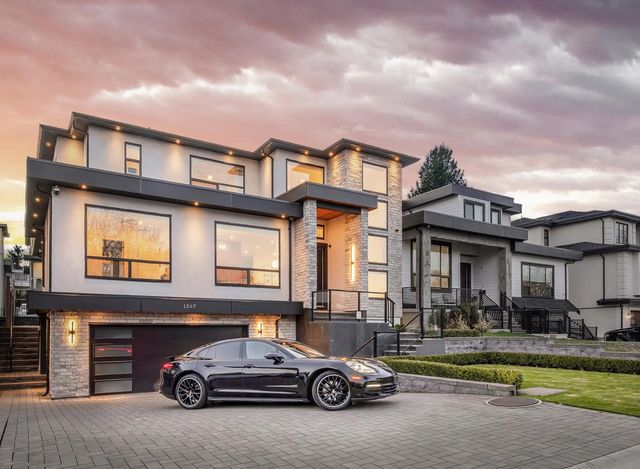 1267 160a Street, Surrey
