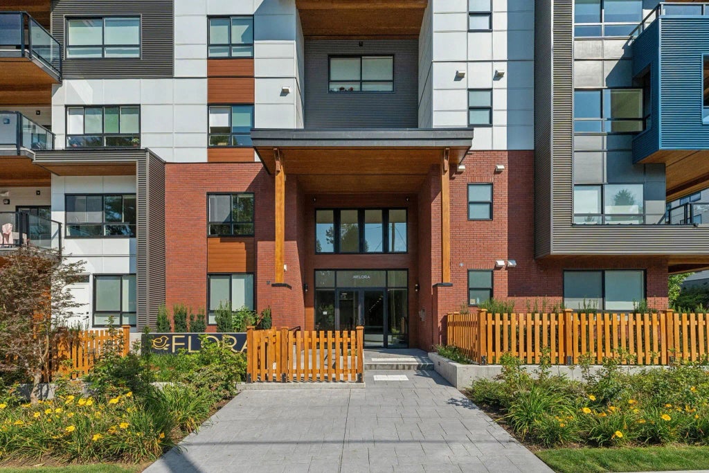 20286 72b Avenue 206, Langley