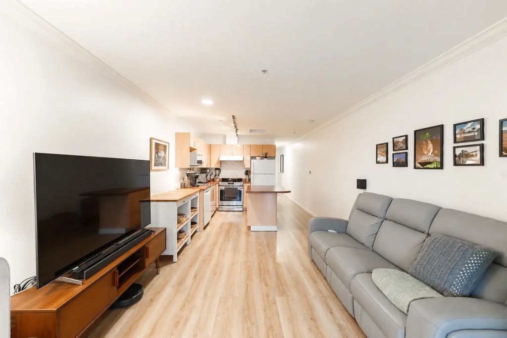5629 Dunbar Street 406, Vancouver