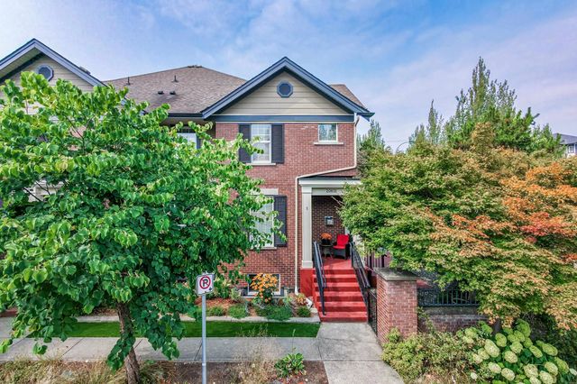 20832 70 Avenue 1, Langley