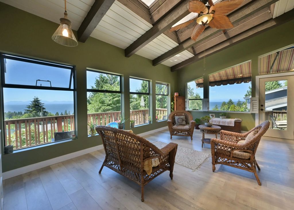 5125 Salal Road, Sechelt