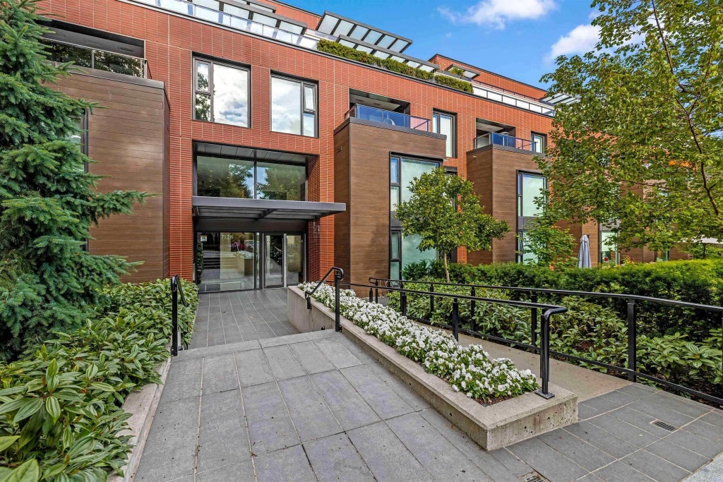 7128 Adera Street 309, Vancouver