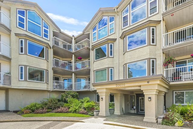 20600 53a Avenue 205, Langley