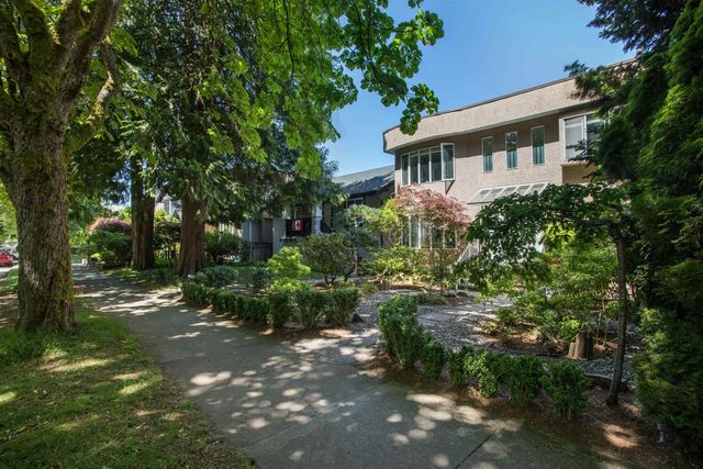 2945 W 12th Avenue, Vancouver