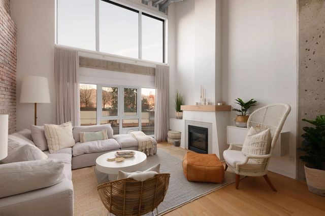 27 Alexander Street 308, Vancouver
