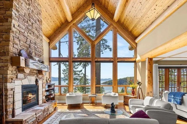 13543 Sakinaw Drive, Garden Bay