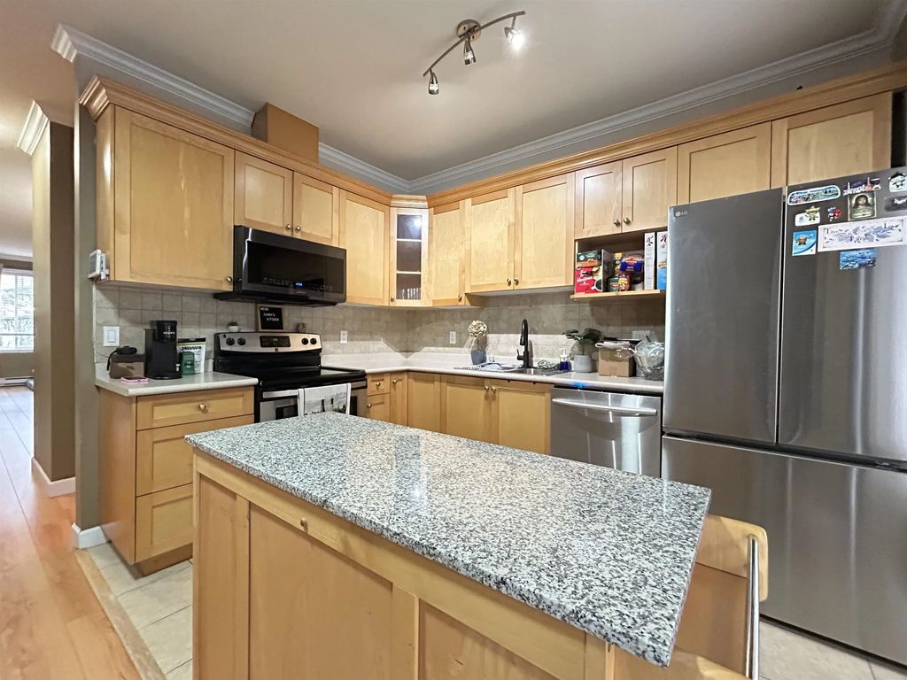 8633 159 Street 31, Surrey