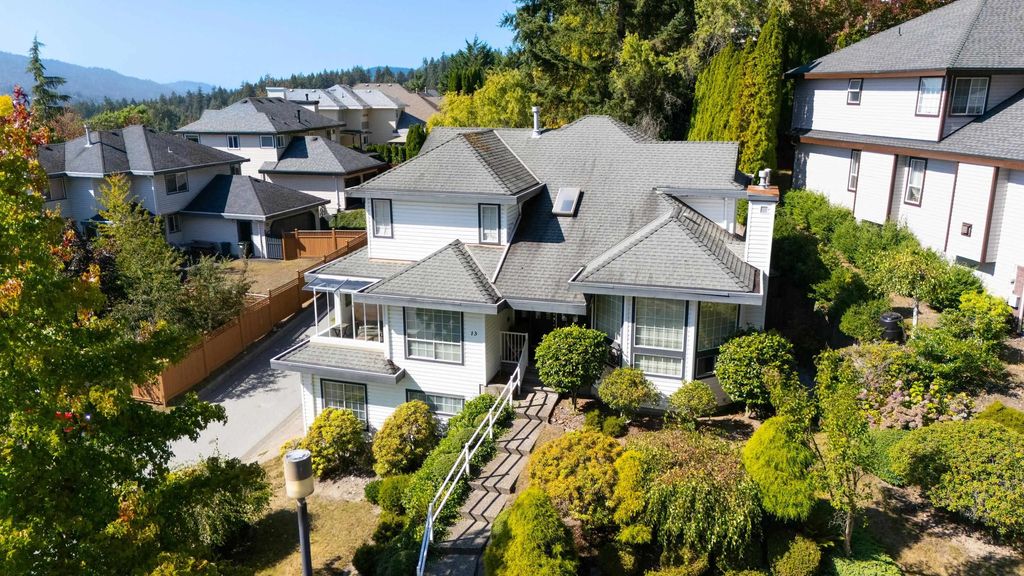 13 Timbercrest Drive, Port Moody