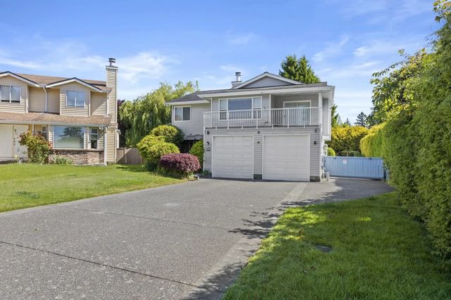 956 161a Street, Surrey