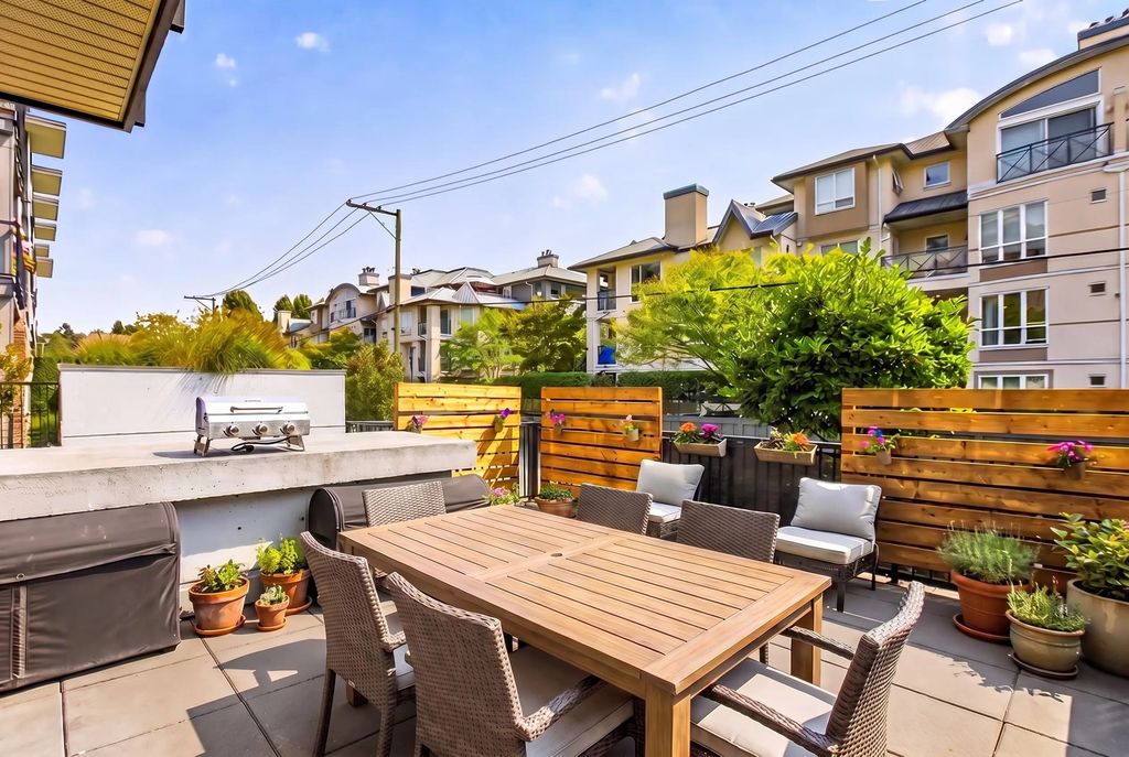 2460 Kelly Avenue 106, Port Coquitlam