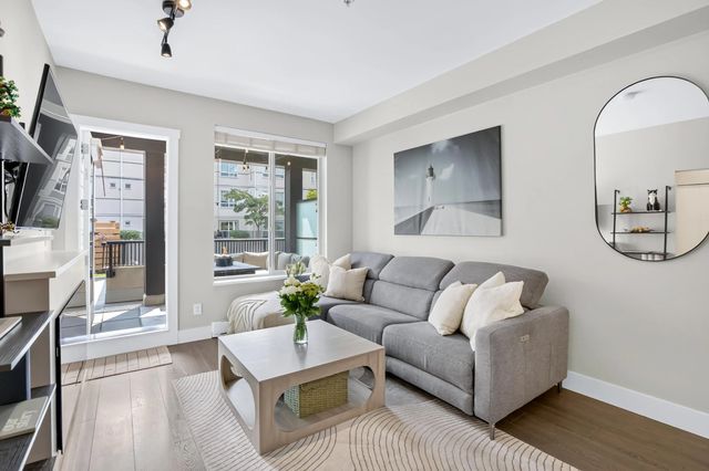 2460 Kelly Avenue 106, Port Coquitlam