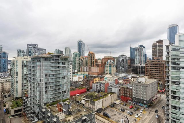 989 Richards Street 2002, Vancouver