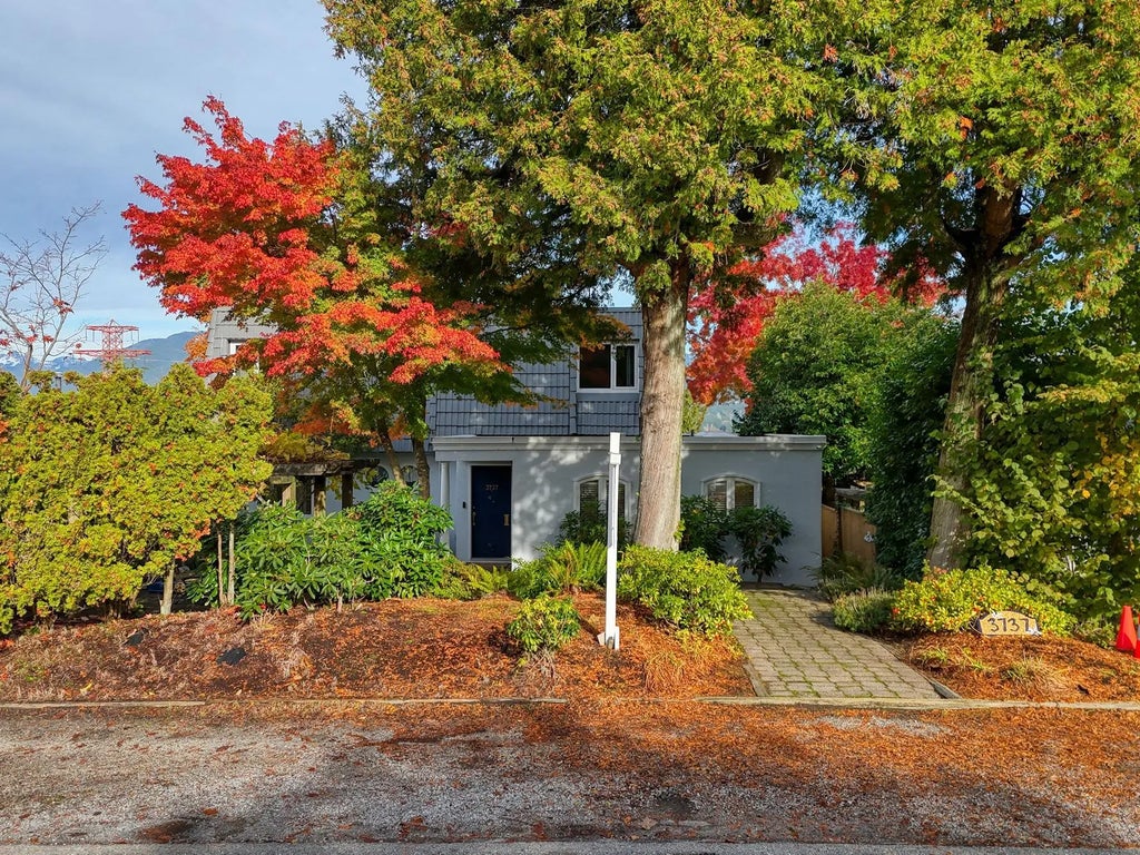 3737 Yale Street, Burnaby