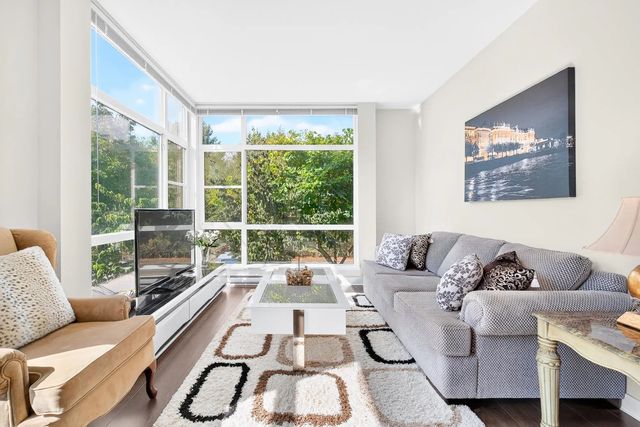 16222 23a Avenue 69, Surrey