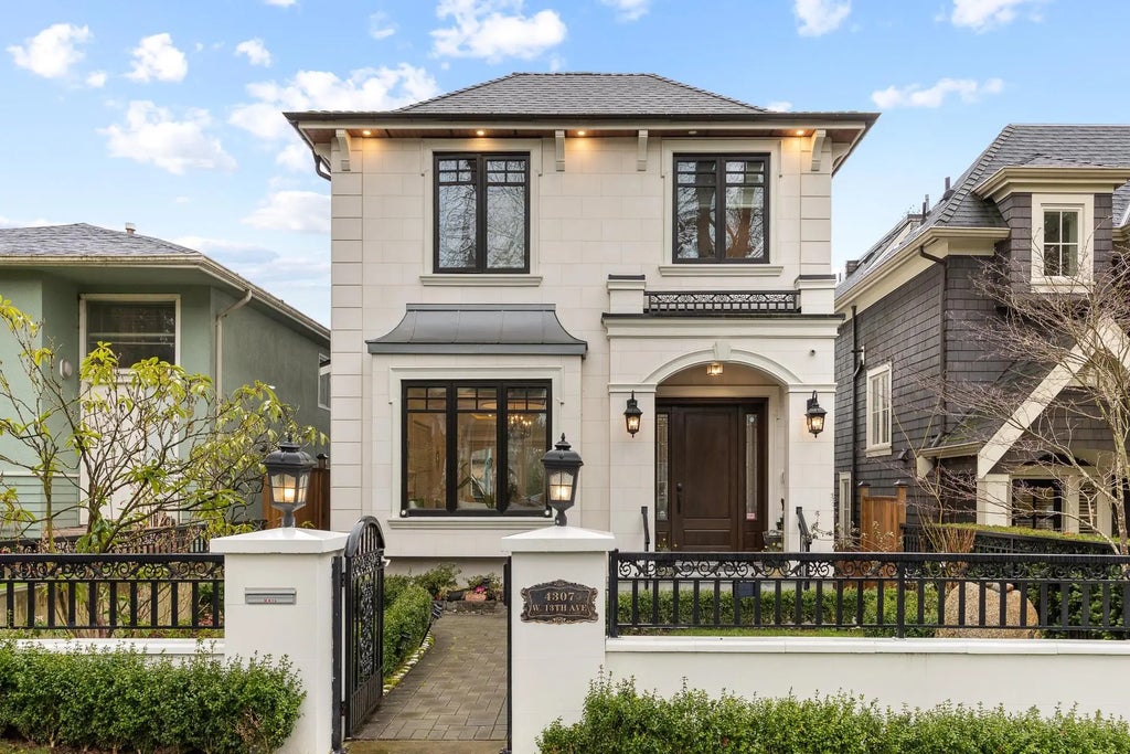 4307 W 13th Avenue, Vancouver