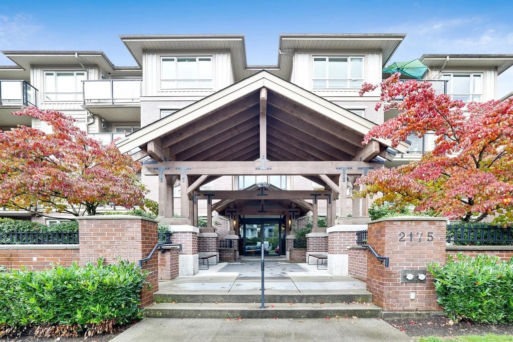 2175 Fraser Avenue 204, Port Coquitlam