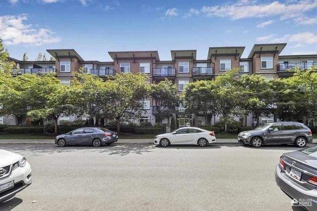 8183 121a Street 320, Surrey