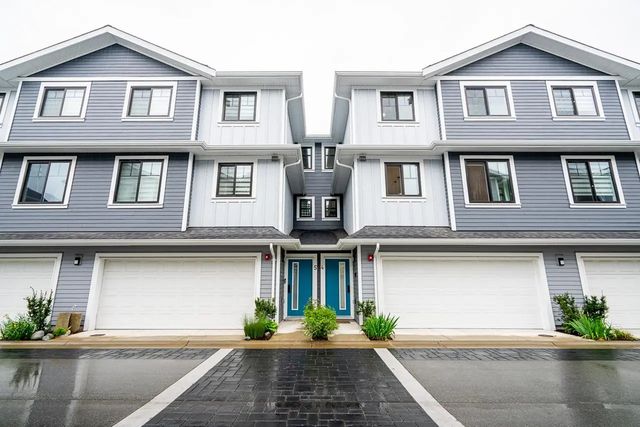 789 Ota Avenue 4, New Westminster