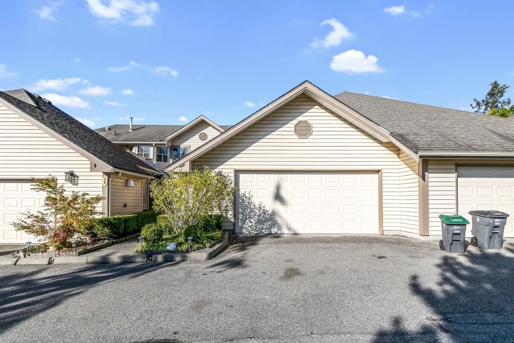 6140 192 Street 39, Surrey