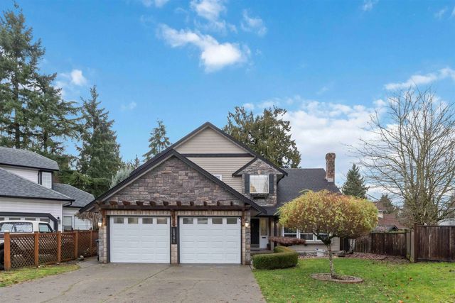 15751 98a Avenue, Surrey