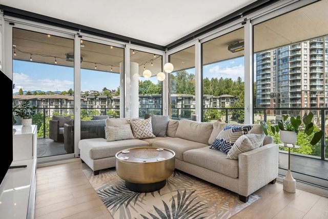 4880 Lougheed Highway 404, Burnaby