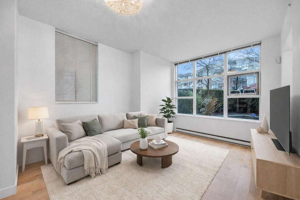 1468 Cedar Cottage Mews, Vancouver