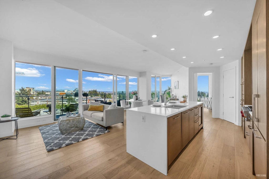 1439 George Street 703, White Rock