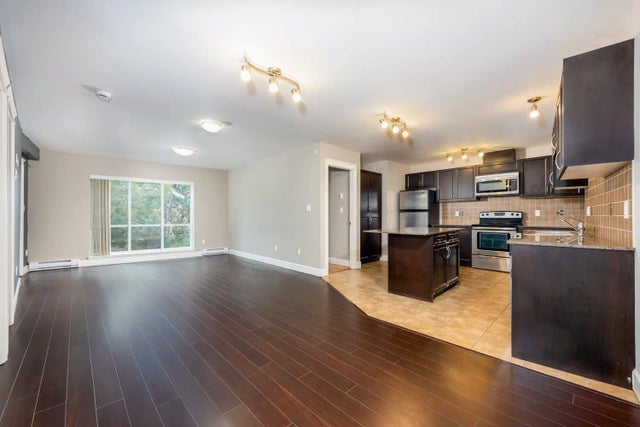 12088 75a Avenue 311, Surrey