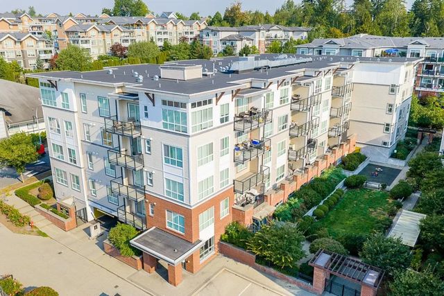 6468 195a Street 302, Surrey