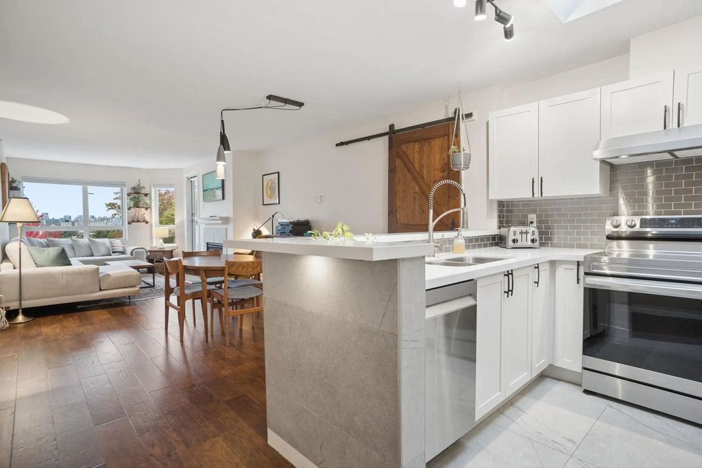 1707 Charles Street 305, Vancouver