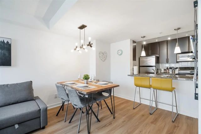 618 Abbott Street 517, Vancouver