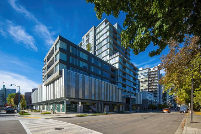 6833 Buswell Street 1005, Richmond