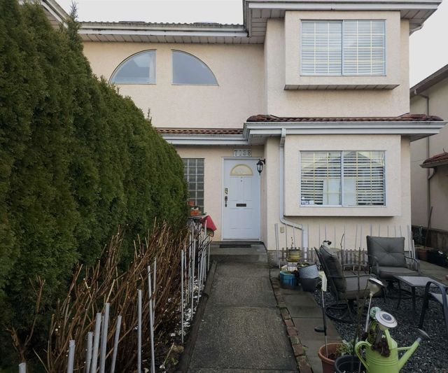 7138 Fraser Street, Vancouver