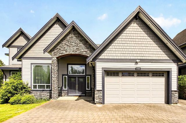 21833 51 Avenue, Langley