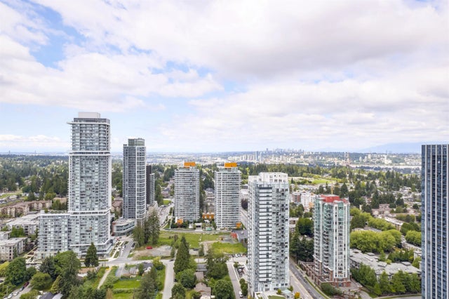 13495 Central Avenue 3709, Surrey