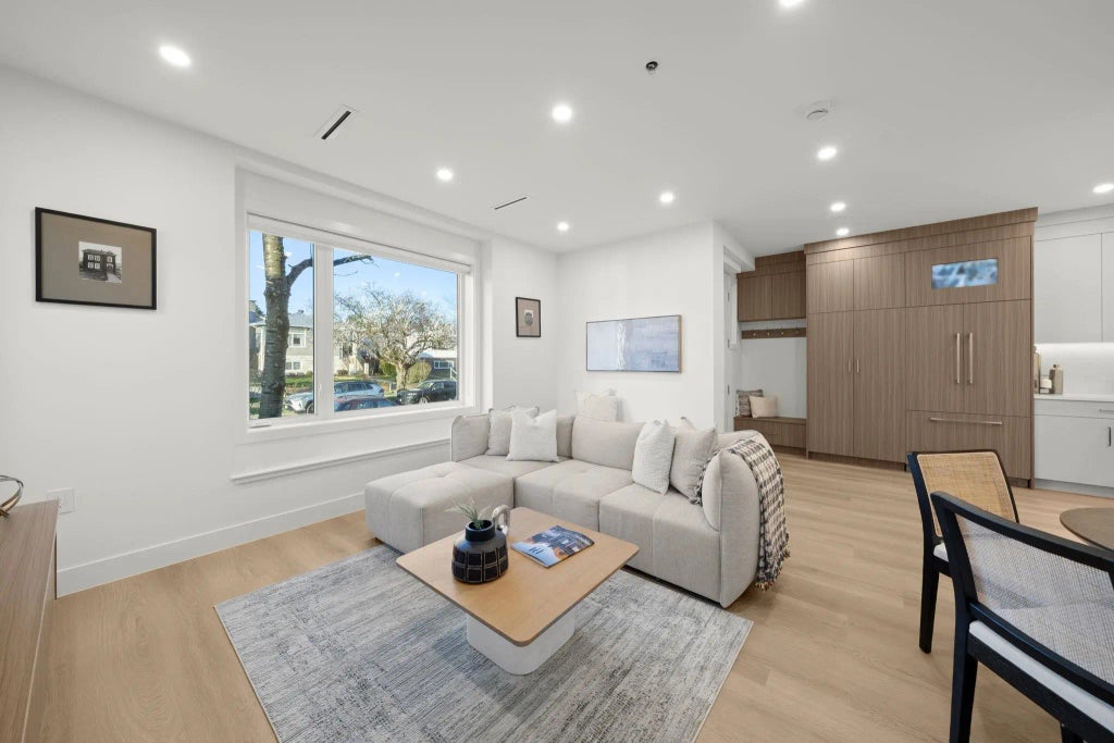 1278 E 63rd Avenue 1, Vancouver