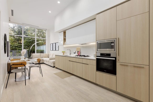 6833 Pearson Way 107, Richmond