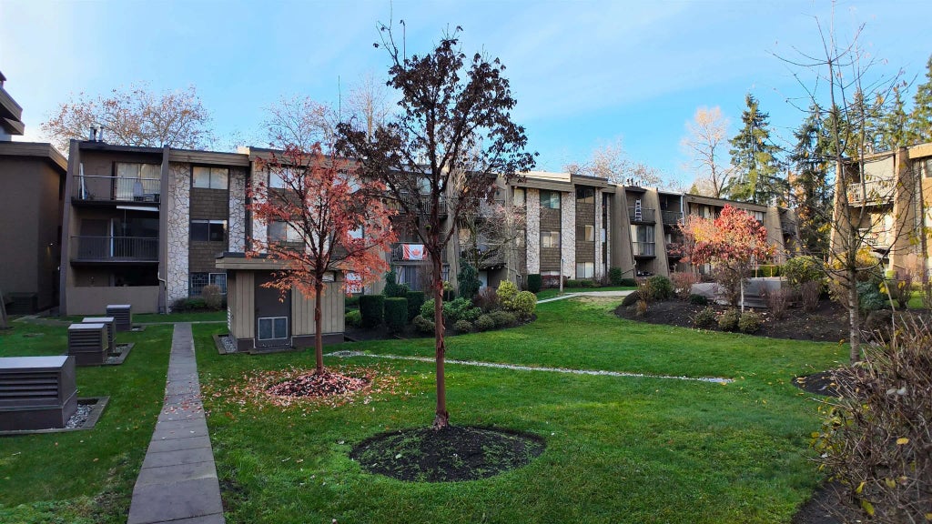 9101 Horne Street 309, Burnaby