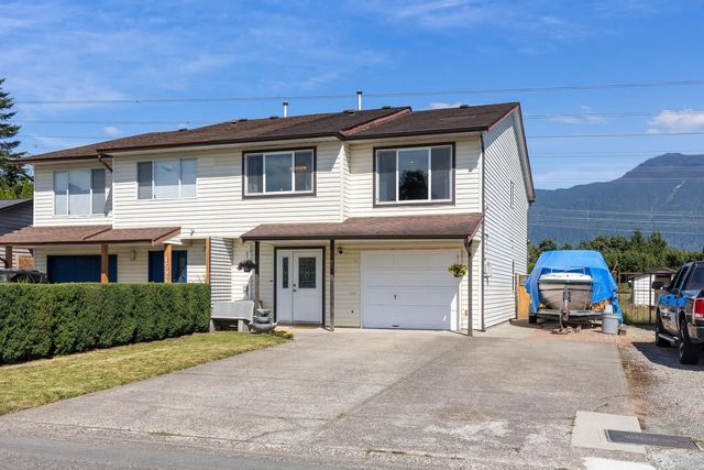 1590 Logan Road, Agassiz