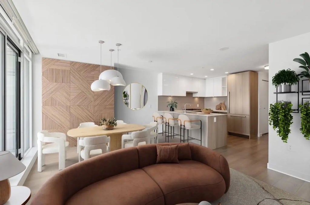 618 Carnarvon Street 1805, New Westminster