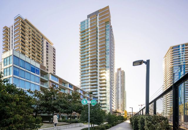 8131 Nunavut Lane 804, Vancouver